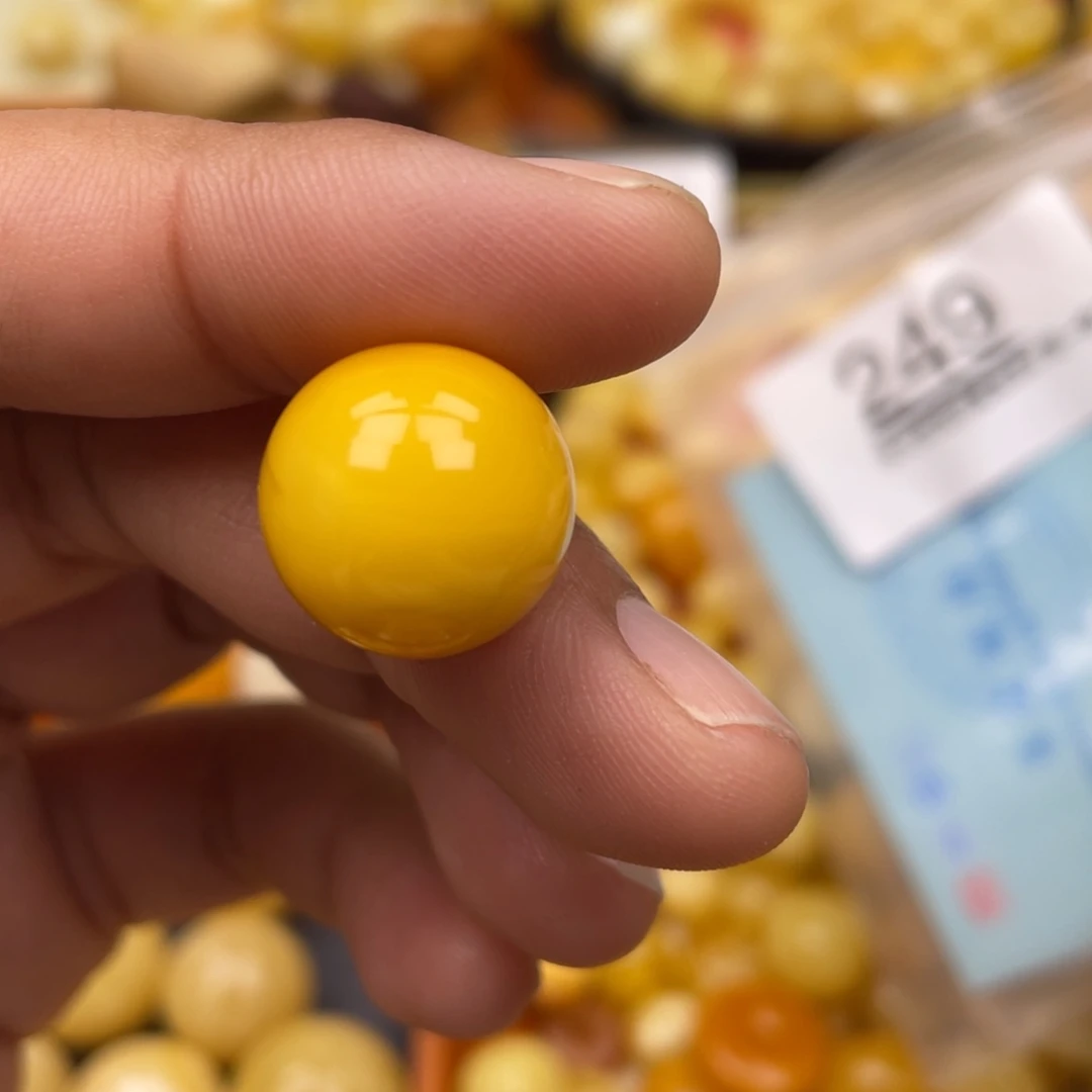 琥珀珠宝奇石未镶嵌15.9
