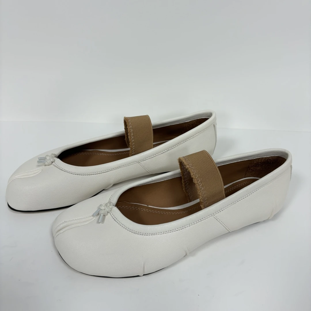 Bing Studios｜羊皮芭蕾舞鞋女外穿平底分趾鞋猪蹄鞋玛丽珍单鞋