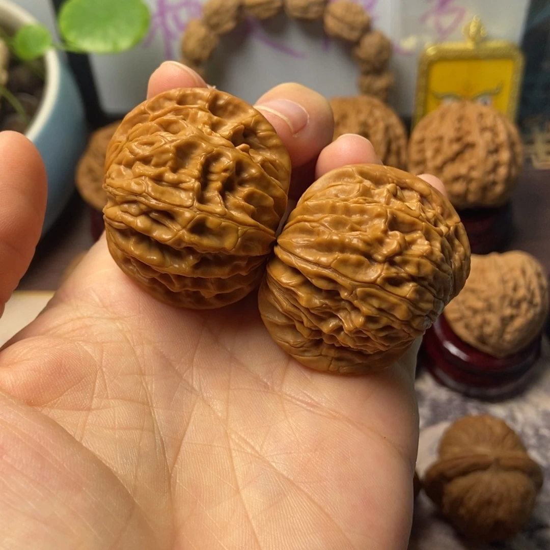文玩核桃把件全品蝴蝶磨盘41
