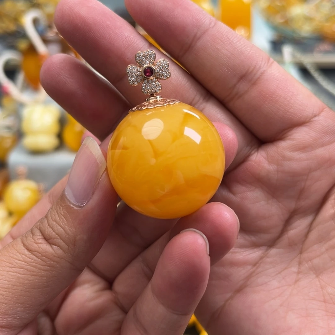 未镶嵌蜜蜡珠宝奇石