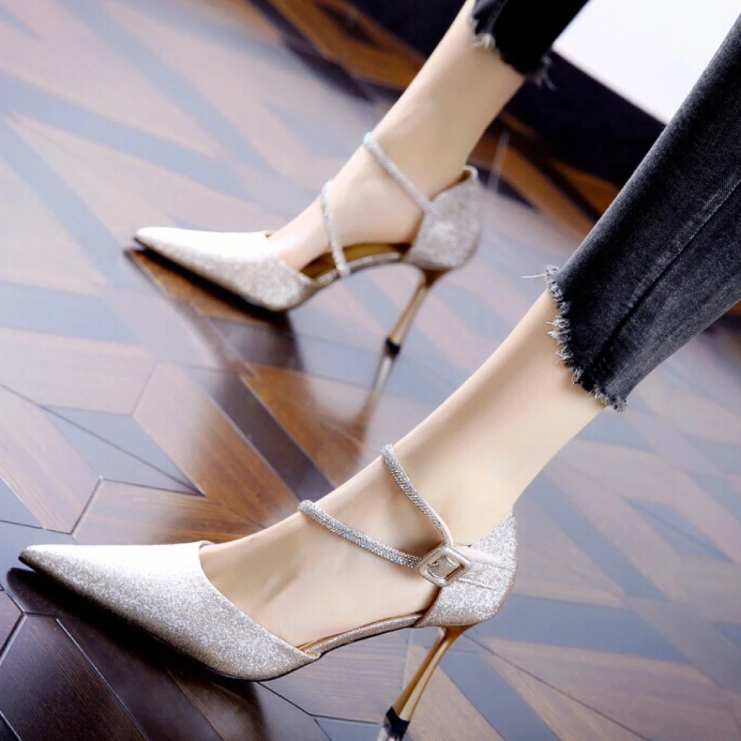 春季性感中空水钻细跟单鞋时尚魔术贴气质一字带尖头高跟鞋