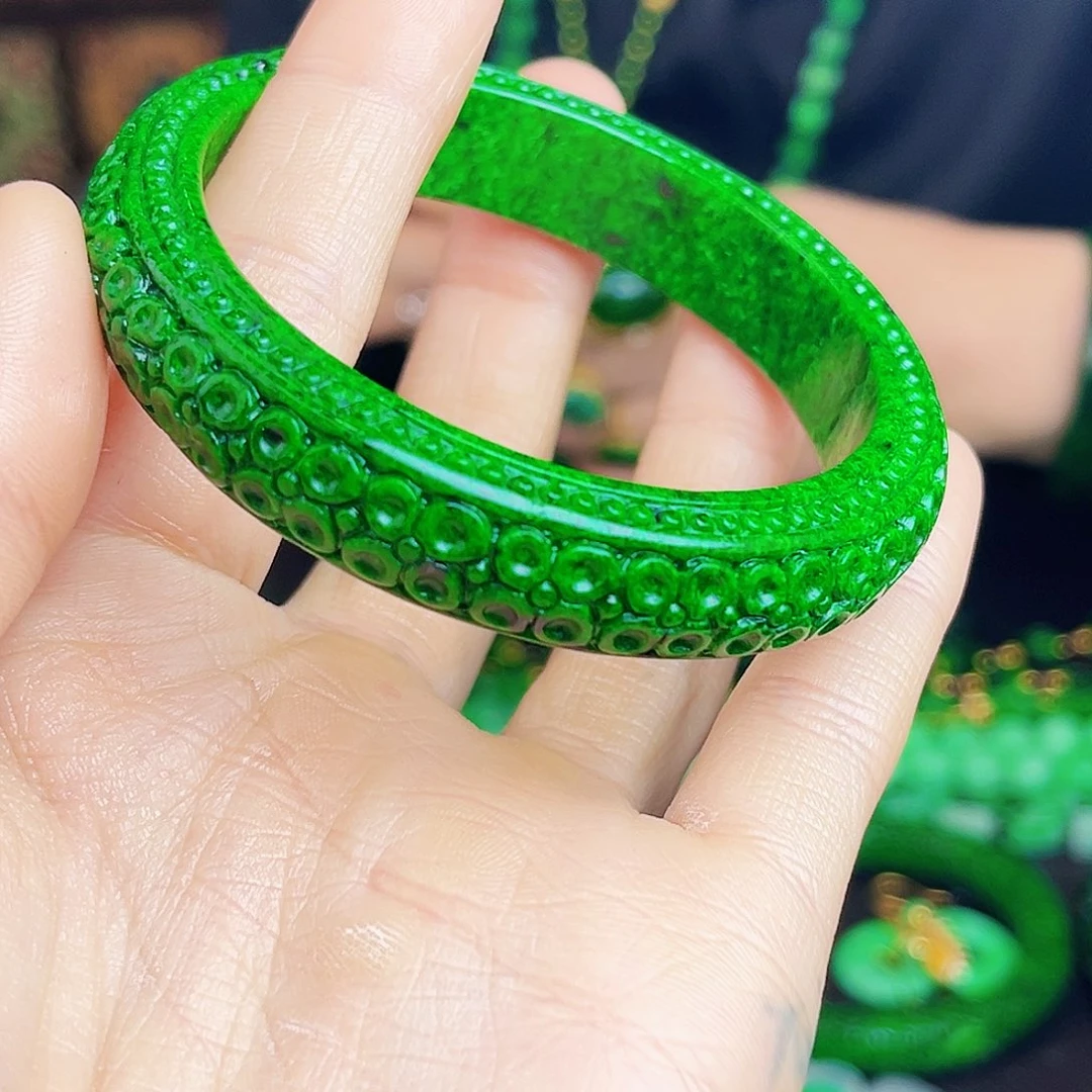 颈饰未镶嵌翡翠多样性55.56