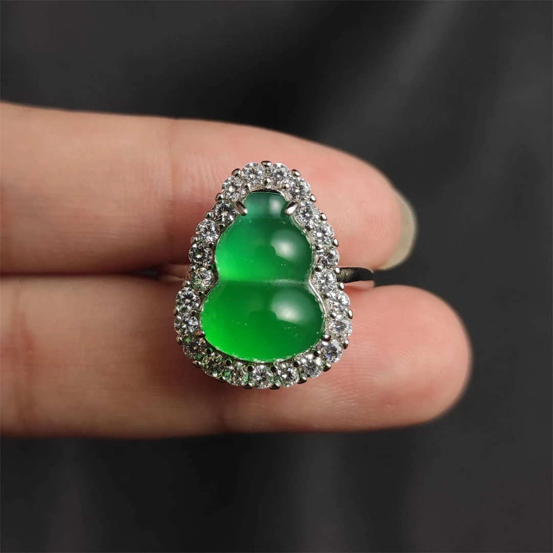 阳水绿玛瑙葫芦戒指C01-46赠礼盒(多样性发)