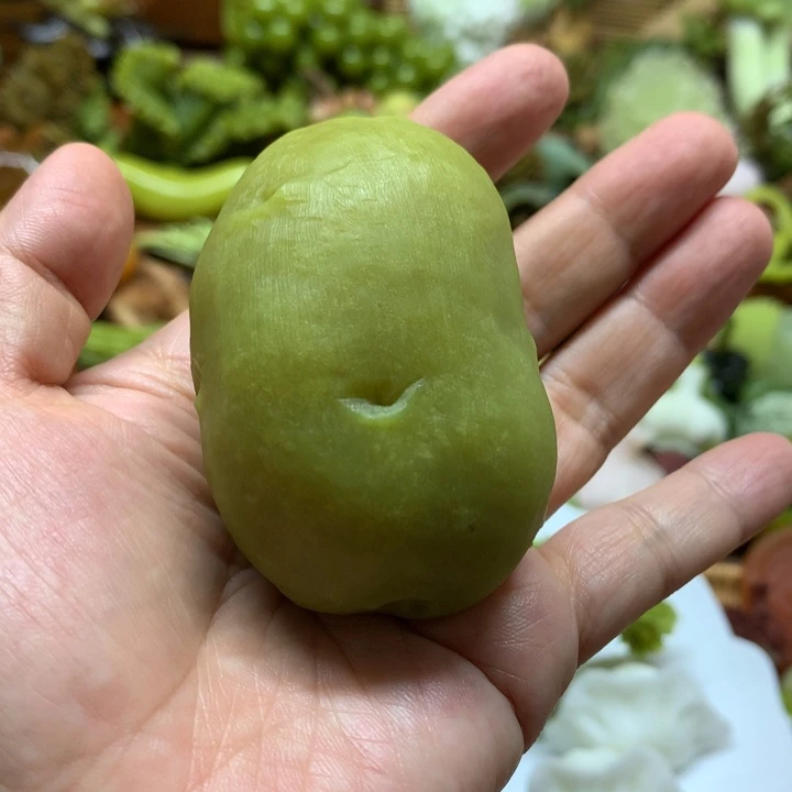 蛇纹石玉未镶嵌摆件萌***萌