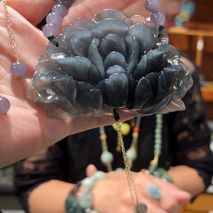 未镶嵌岫玉毛衣链