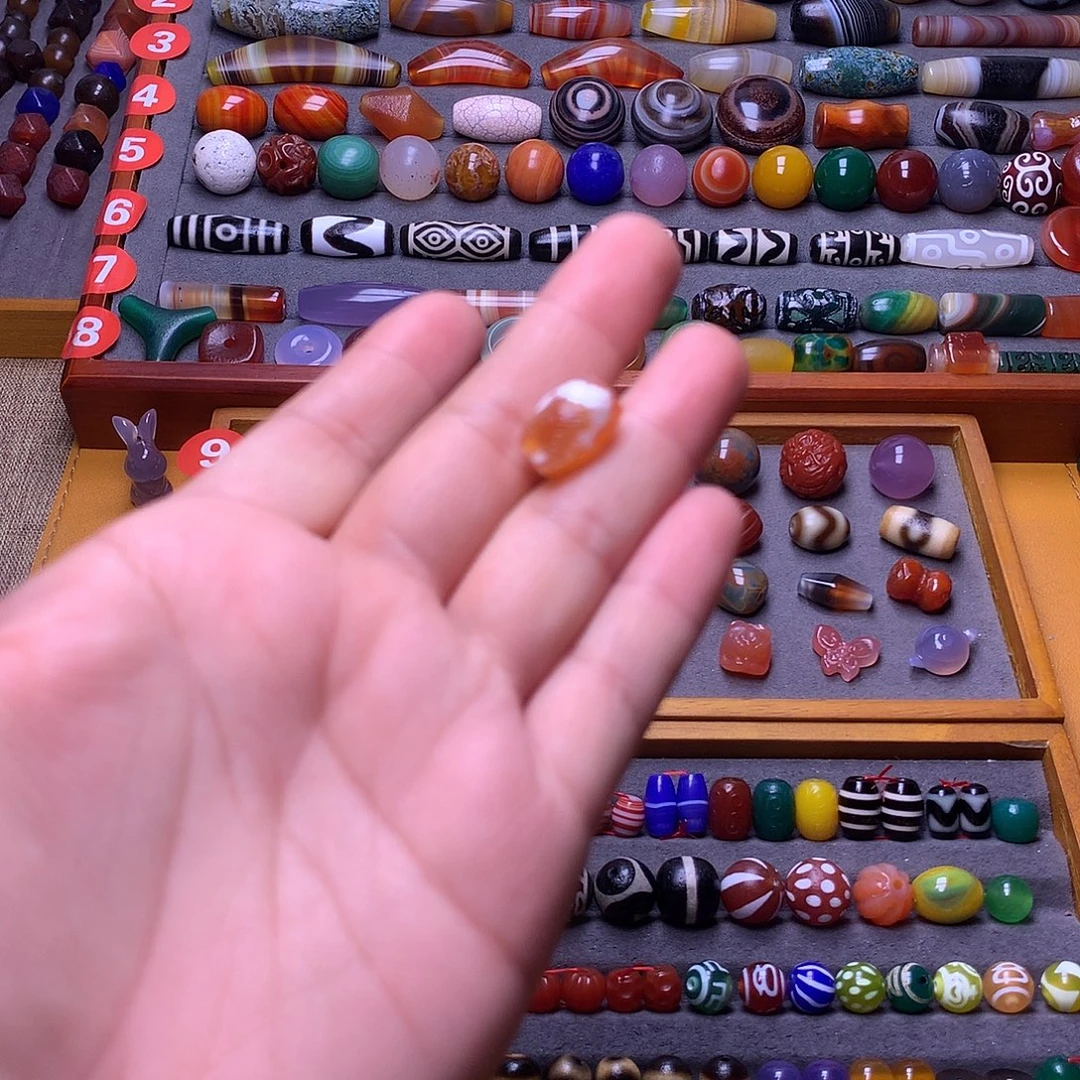 玛瑙/玉髓未镶嵌颈饰