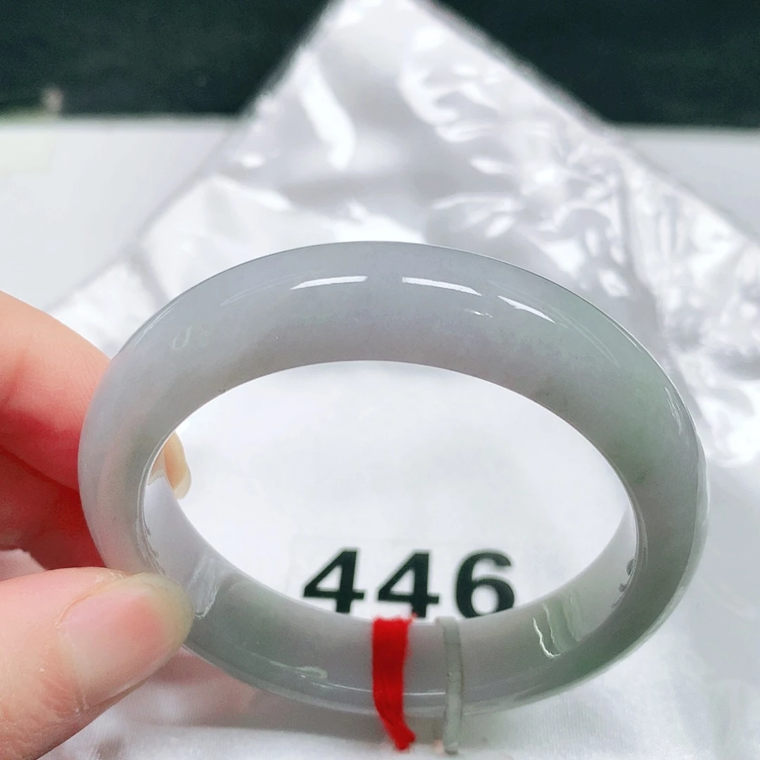 翡翠未镶嵌手镯45 号翡翠手镯