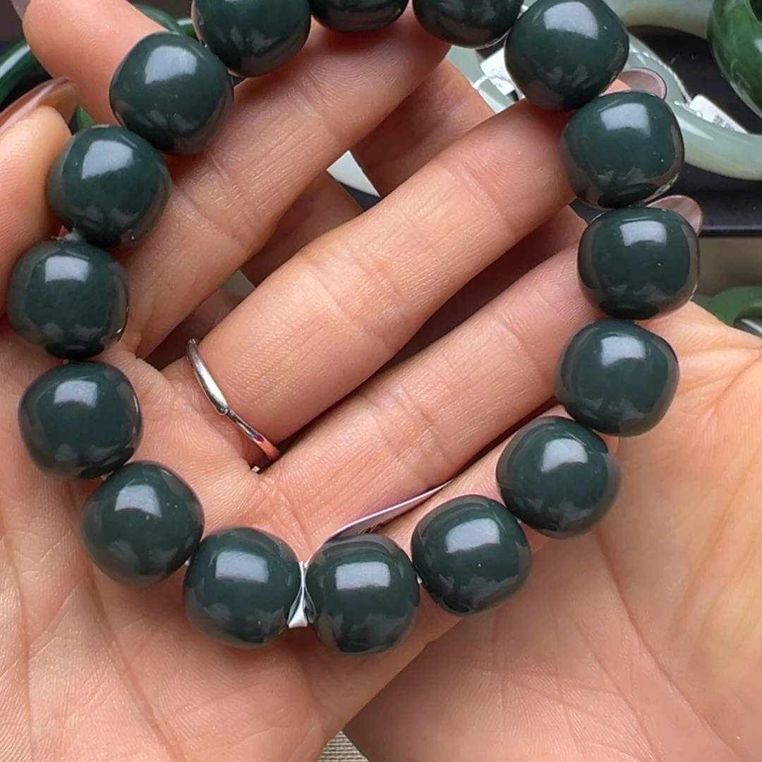 和田玉（糖玉）未镶嵌手链