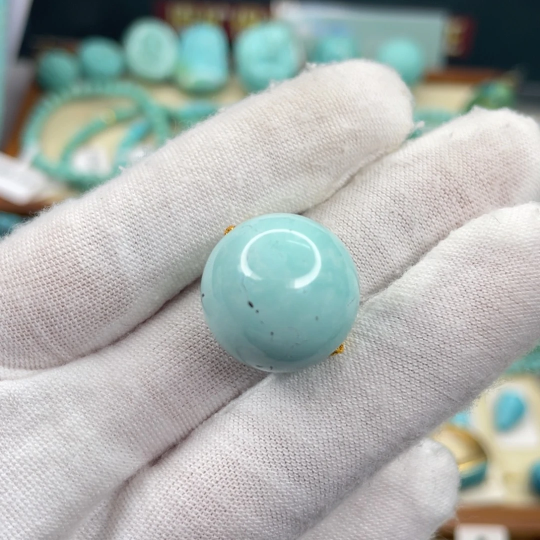 欣***～绿松石未镶嵌颈饰