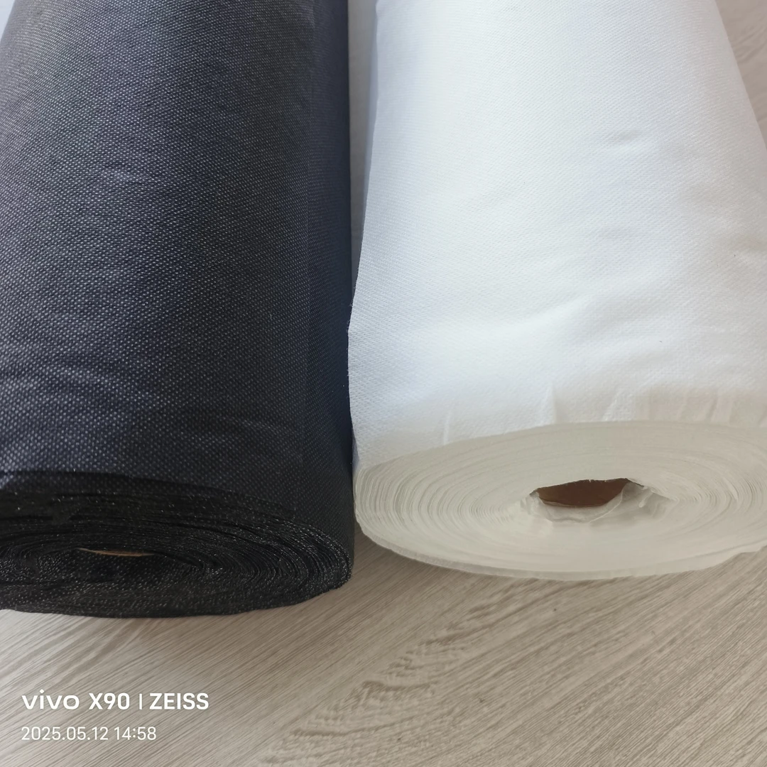 无妨衬布150㎝宽，50克热熔胶衬布白色，黑色，每单五米