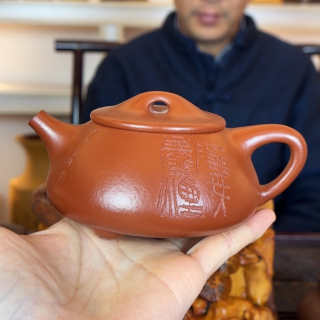 紫砂茶壶刘亚萍老师紫砂壶万峰刻绘