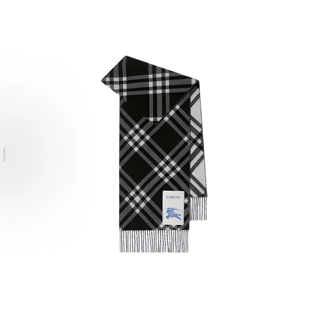 全新未使用 BURBERRY/博柏利 战马标logo格纹流苏围巾全智贤同款