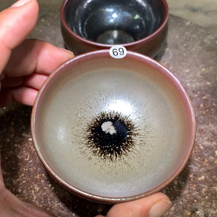 茶盏细看这支公屏上说69