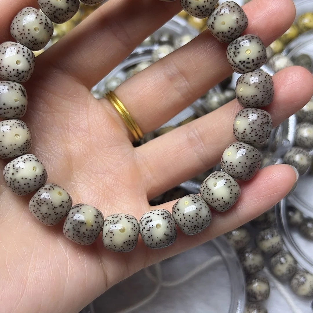 星月菩提手串有**可星月菩提