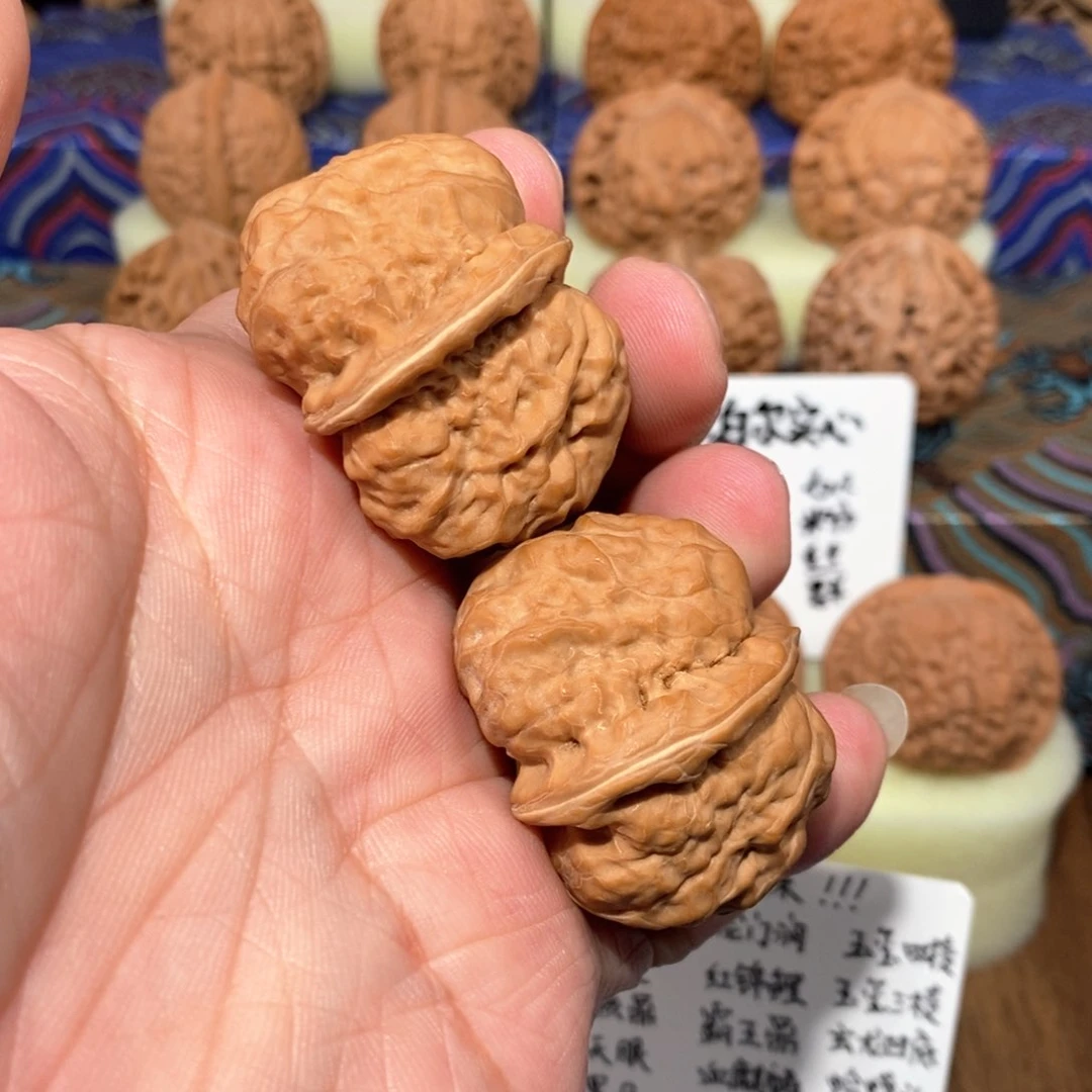 吊坠文玩核桃41边蛤蟆头