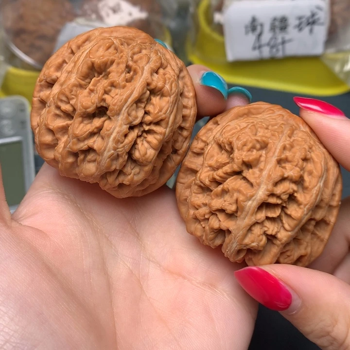 文玩核桃把件47-28303-0