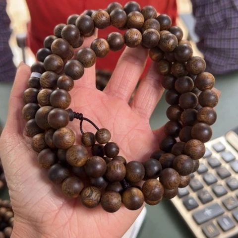 沉香手串乌身红土沉浮52克卡1.0多样性发1条