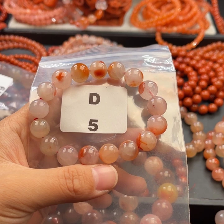 南红玛瑙未镶嵌多样性发货默认微瑕称重11mm