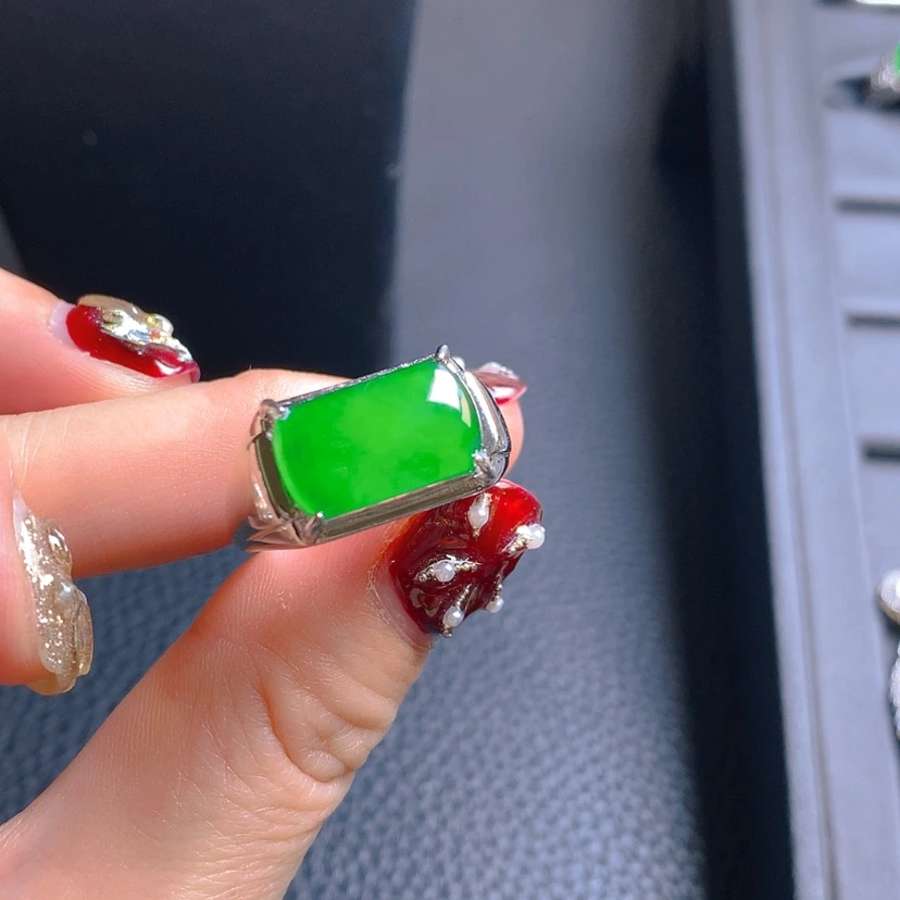 【闪购商品】翡翠戒指银S925镶嵌戒指