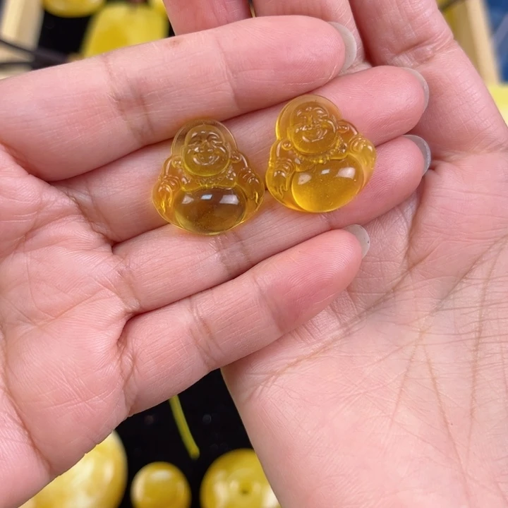 琥珀裸石未镶嵌琥珀
