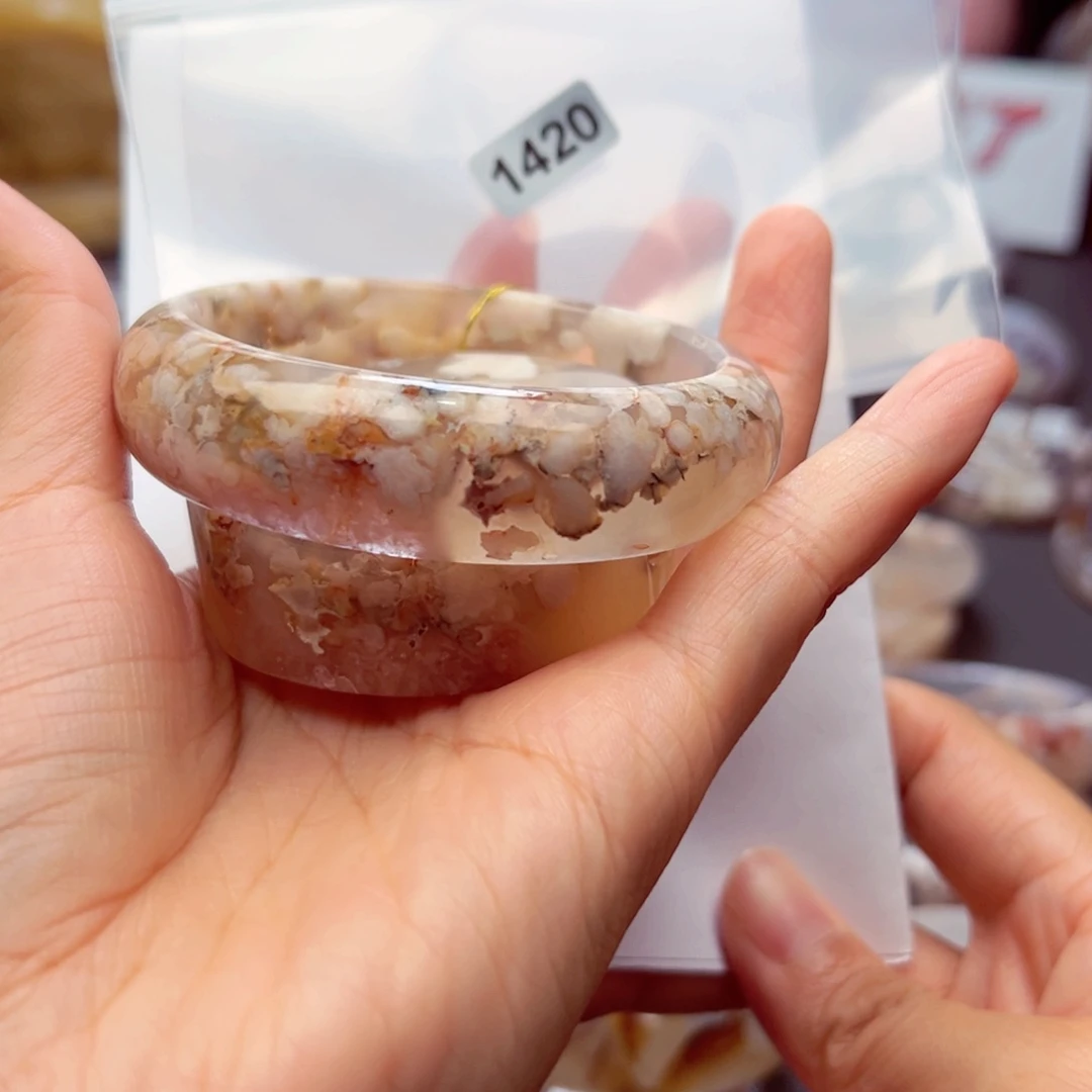 玛瑙/玉髓手镯未镶嵌心**爱