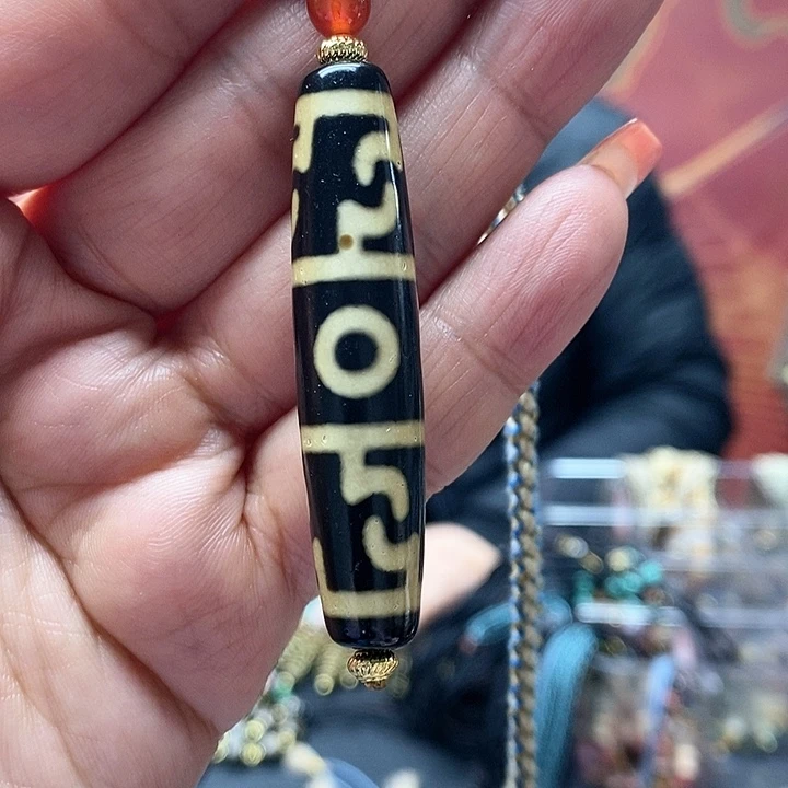 玛瑙/玉髓颈饰合金