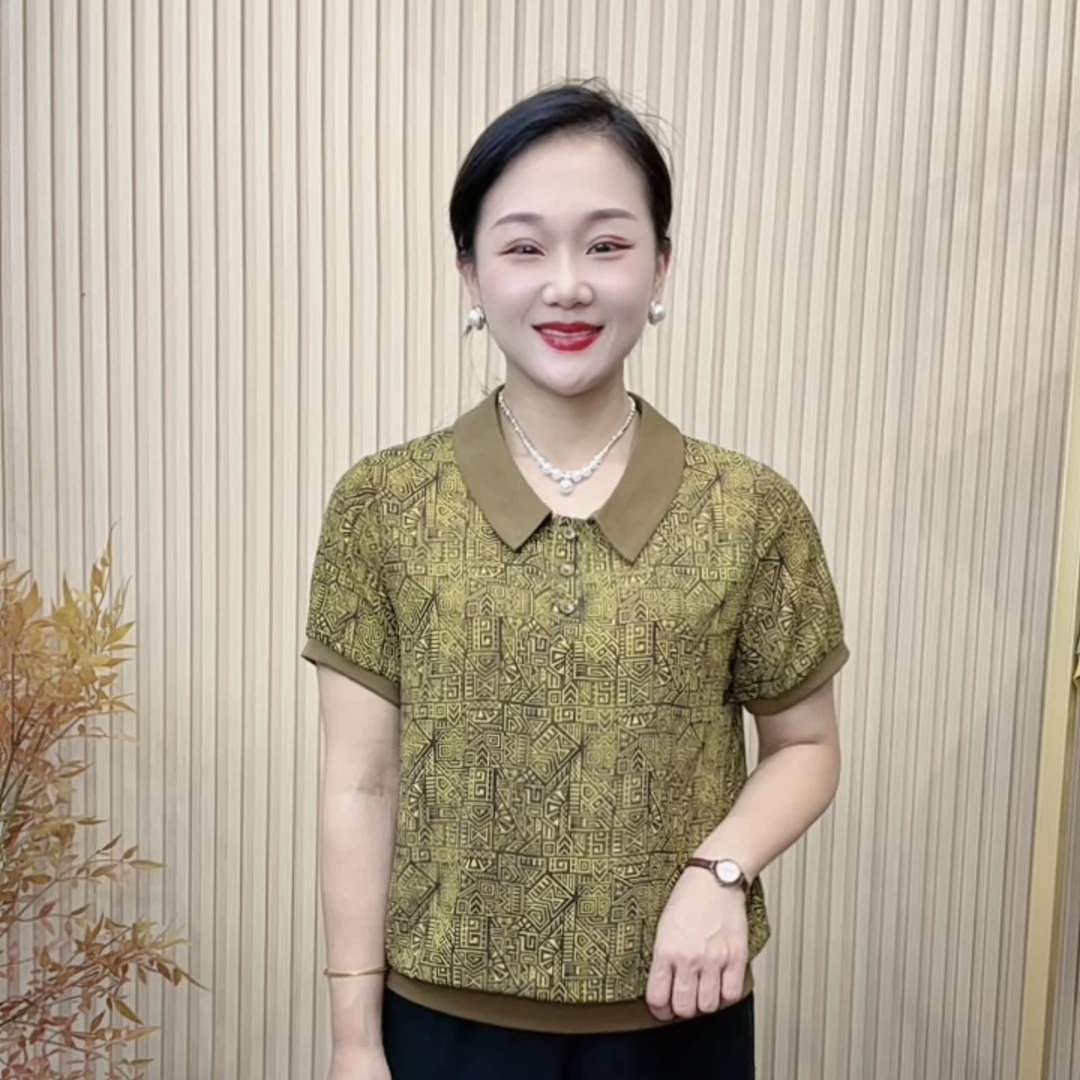 妈妈装翻领欧若拉时尚潮牌中老年女装宽松女士时尚潮牌宽松短袖