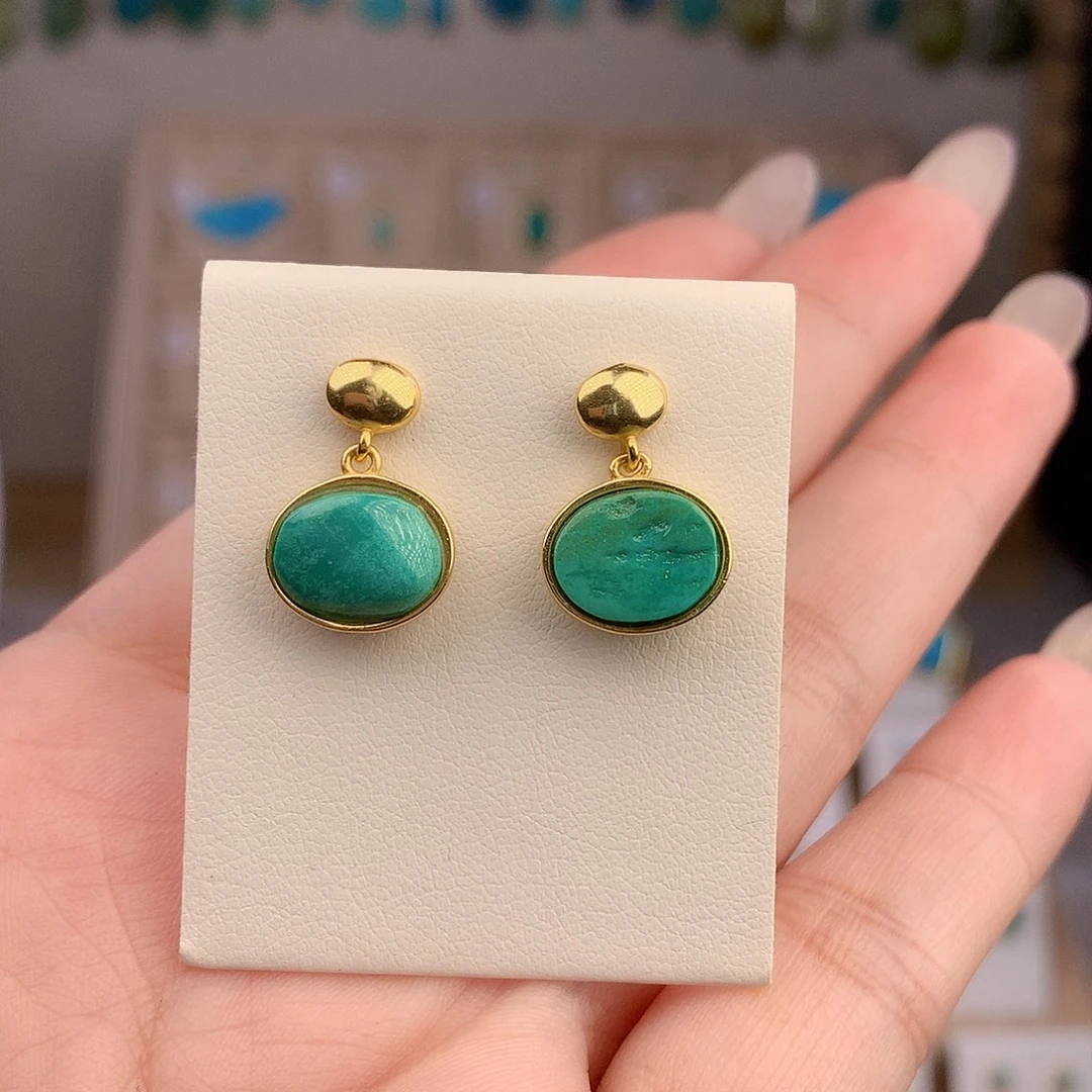 绿松石未镶嵌耳饰