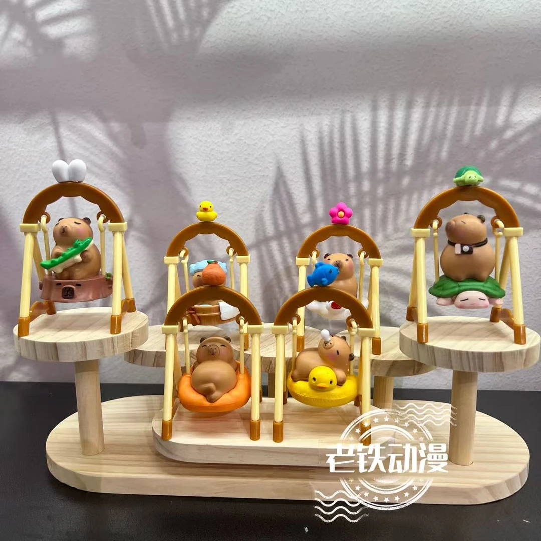 卡皮巴拉手办荡秋千系列水豚公仔摆件治愈桌面车载装饰潮玩女礼物