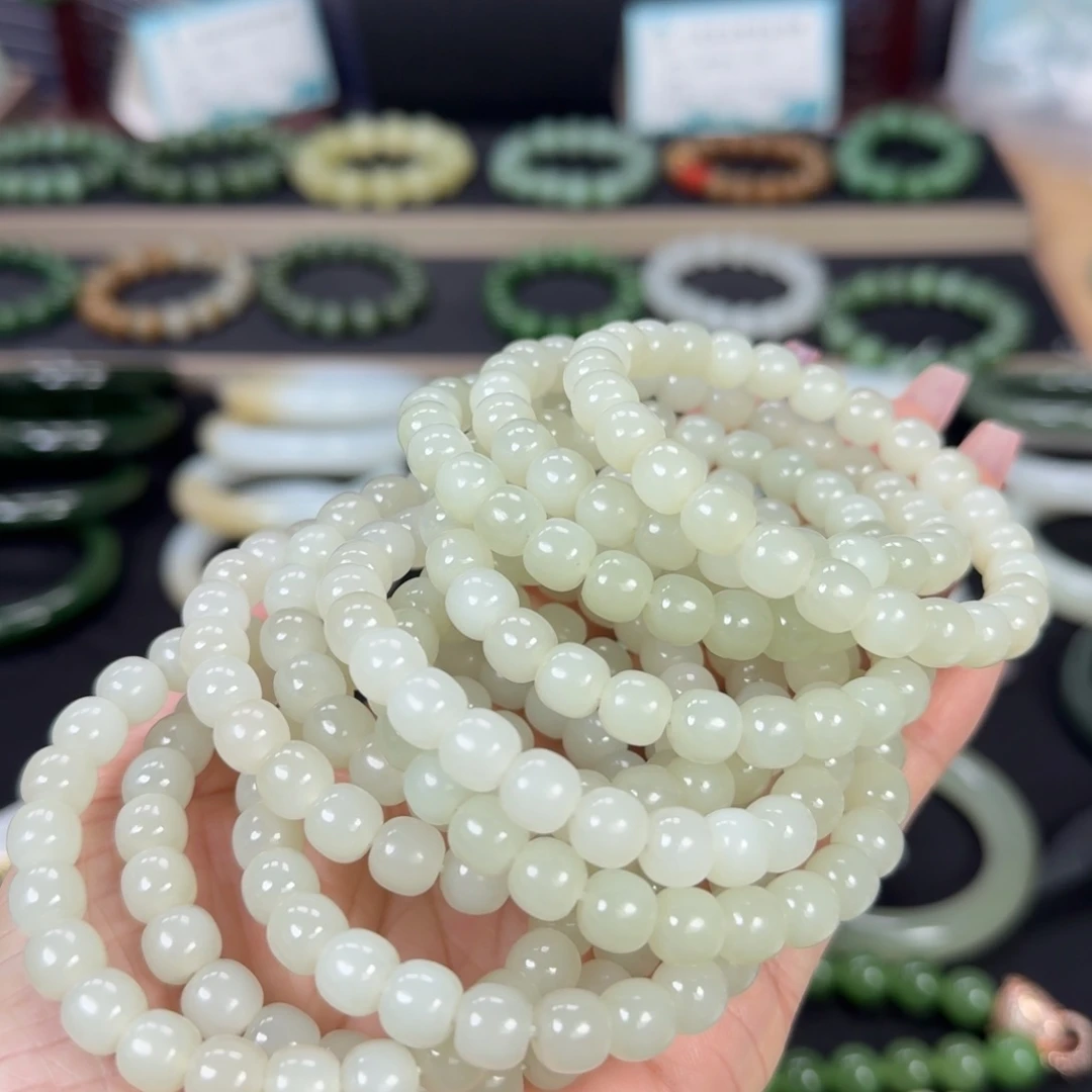 和田玉未镶嵌手链拍一发一看多样