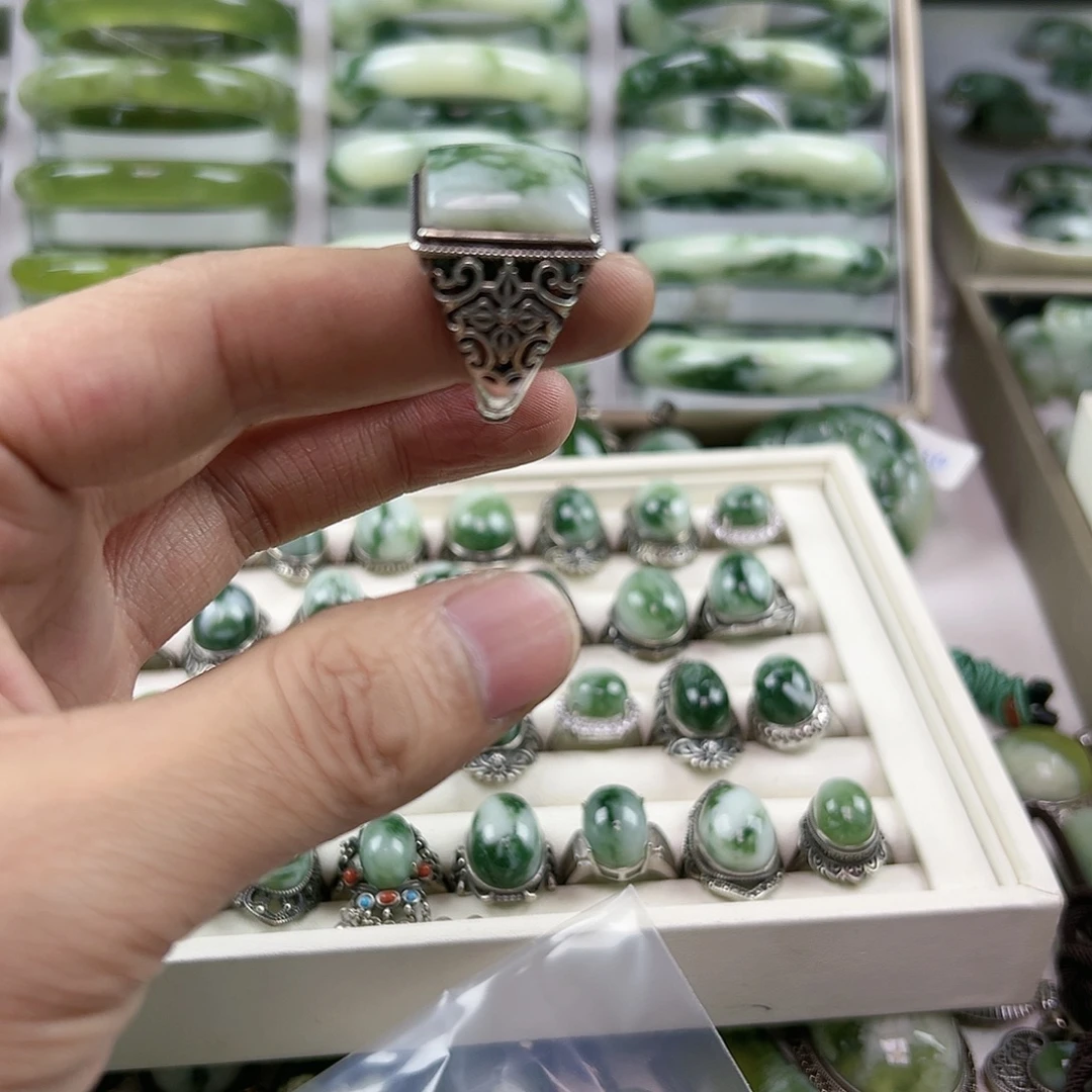 沈***哥蛇纹石玉银S925镶嵌戒指