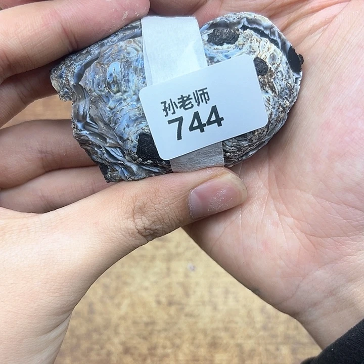 紫晶大型摆件（非配饰）未镶嵌拾*。