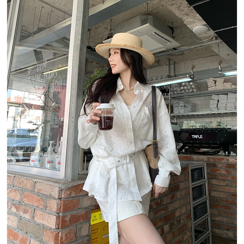 本希benxe/蕾丝浪漫  镂空衬衫时髦设计感上衣带腰带