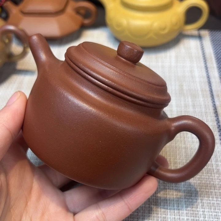 紫砂茶壶德钟，容量180毫升，紫泥