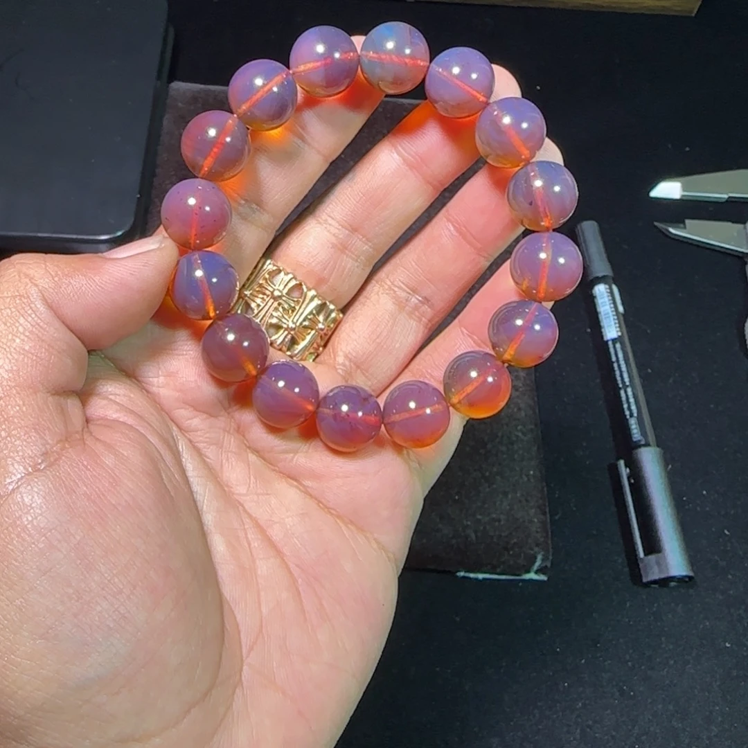 琥珀未镶嵌裸石琥珀