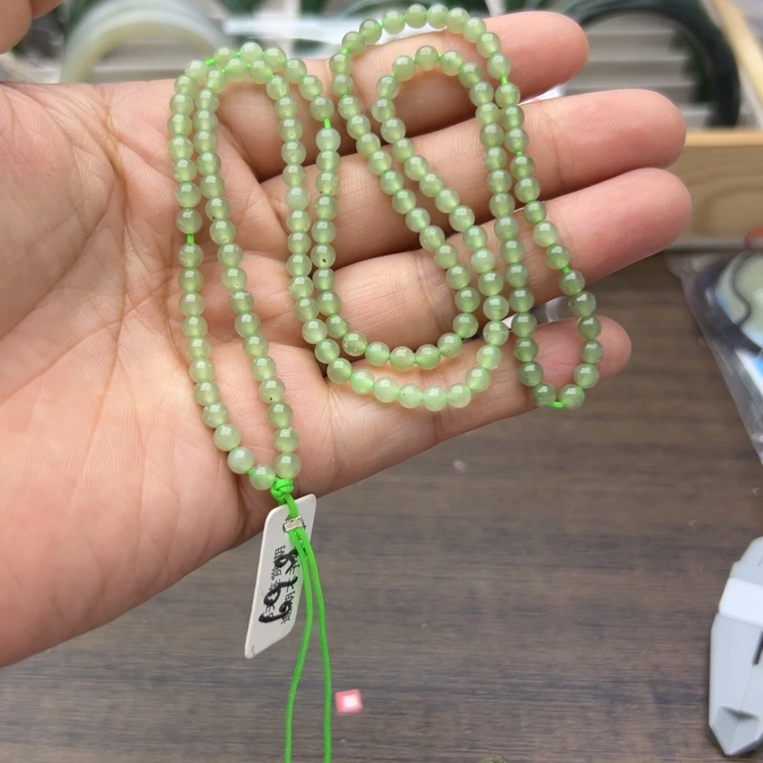 和田玉未镶嵌颈饰32