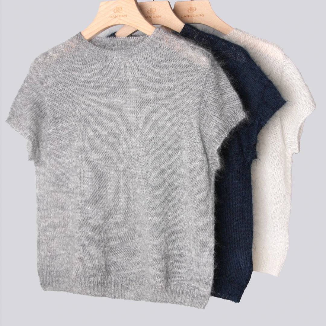 ZZ·DANGDANG【坠入云端】幼马海毛圆领短袖T针织舒适百搭女10525041