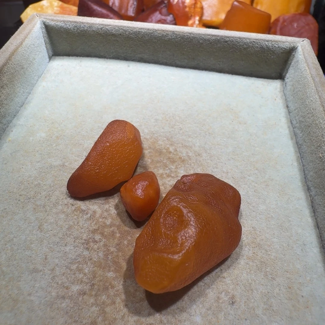 @***禾定制琥珀未镶嵌专属定制