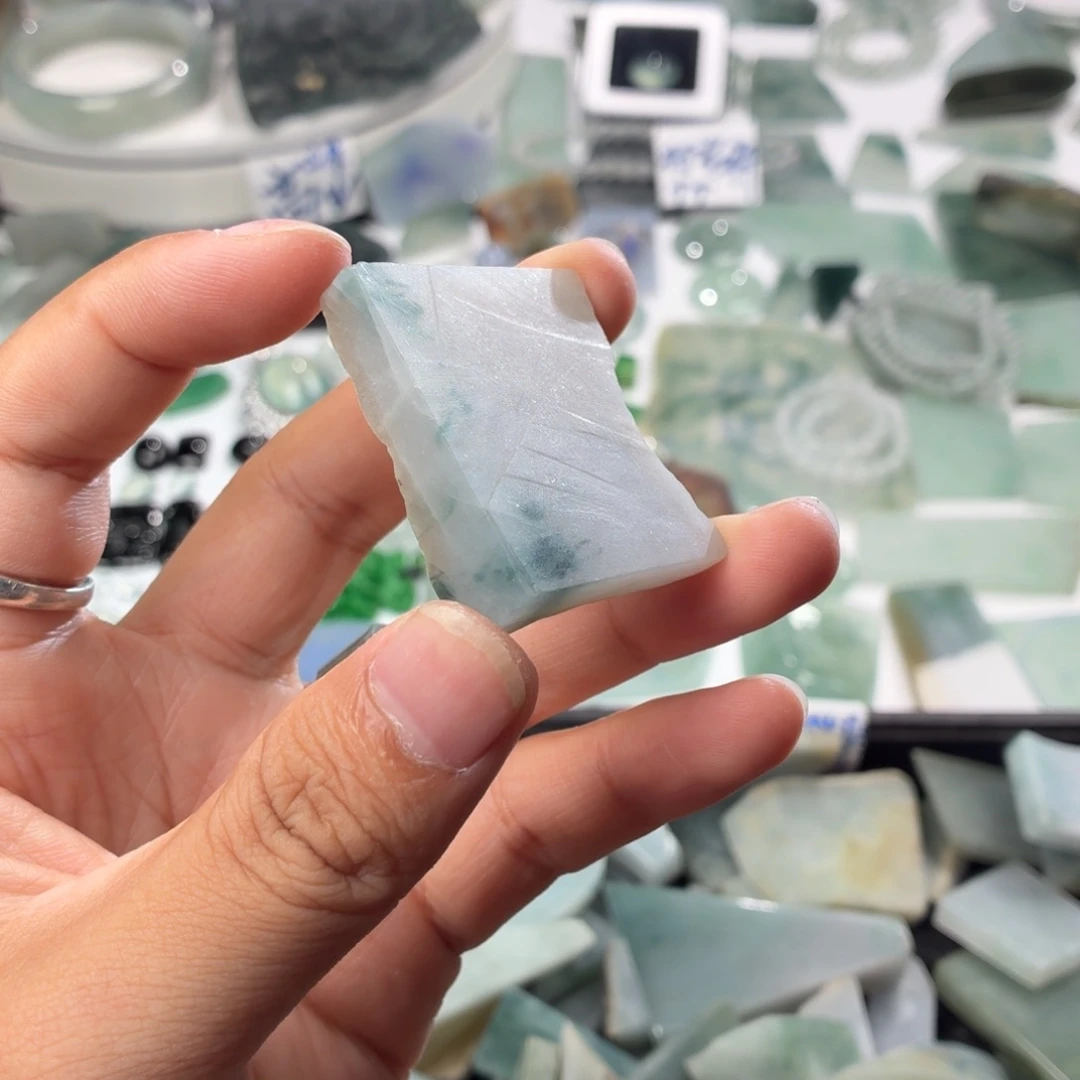 未镶嵌定制翡翠天然缅甸翡翠a货高糯化打底飘花片料