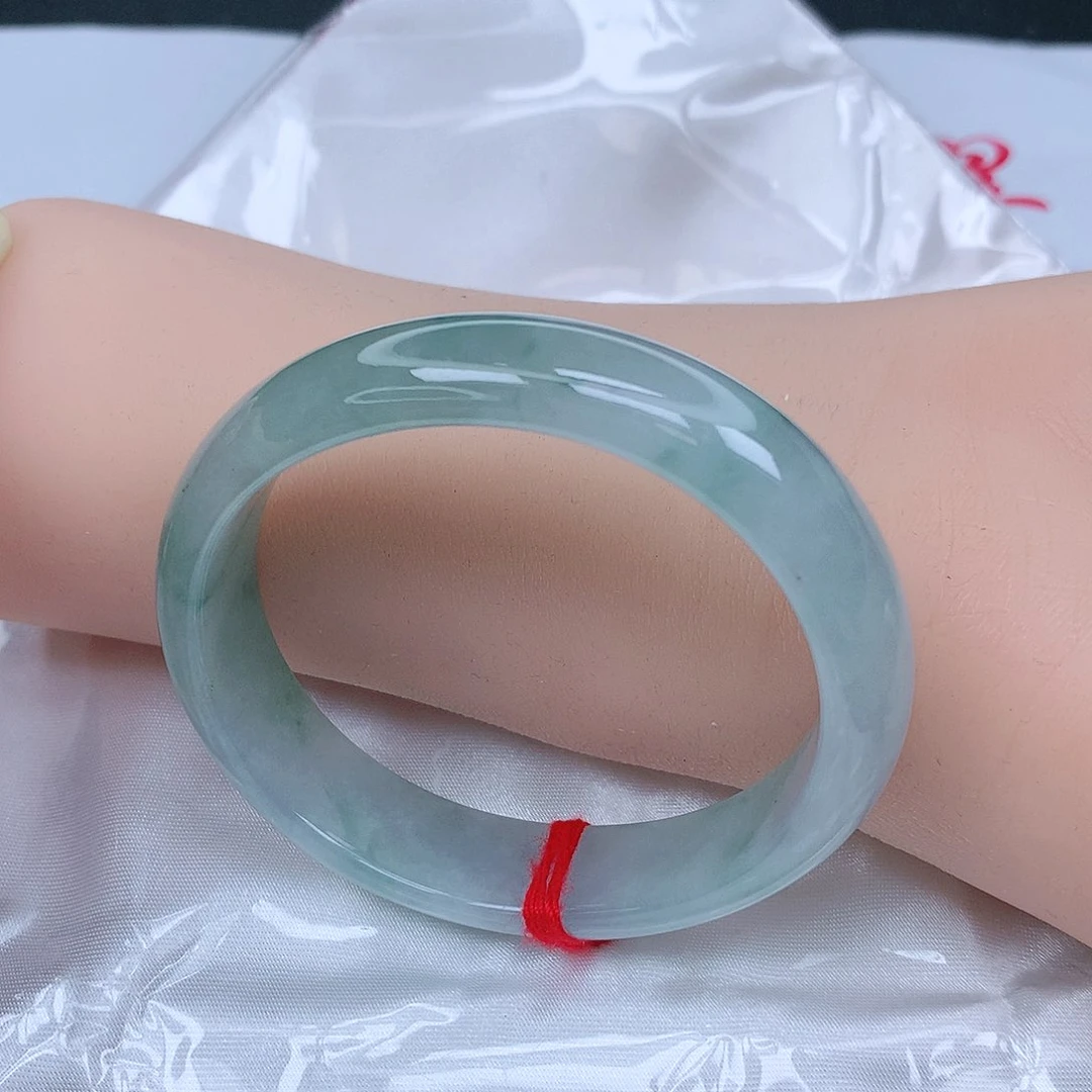 【闪购商品】翡翠手镯未镶嵌，53