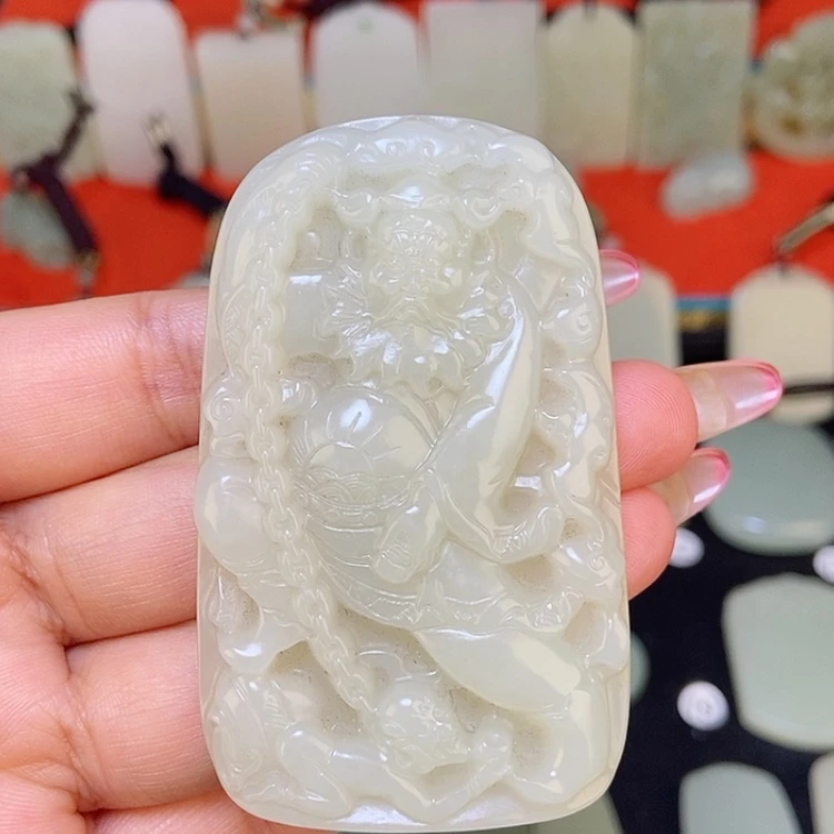 【闪购商品】颈饰未镶嵌和田玉