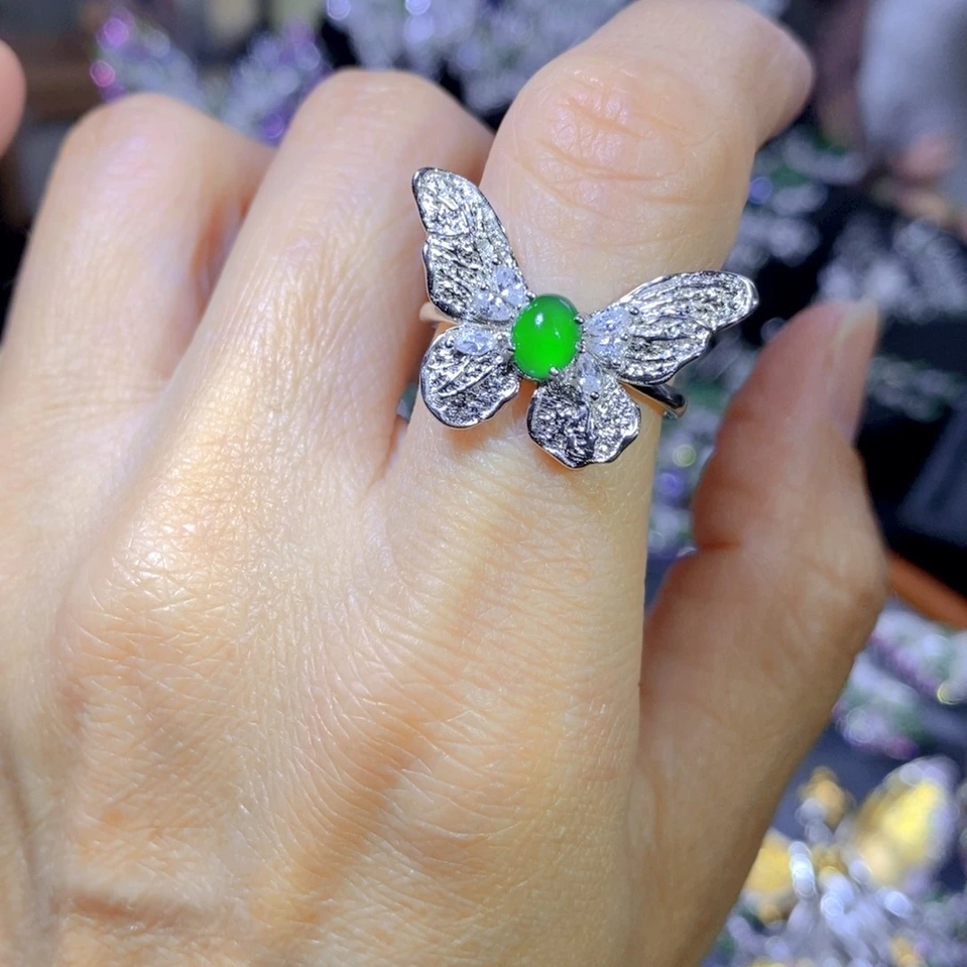 翡翠颈饰银S925镶嵌天然翡翠