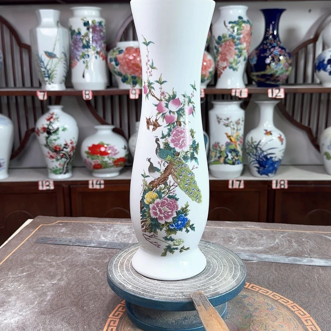 摆件陶景德镇陶瓷蛮孔雀