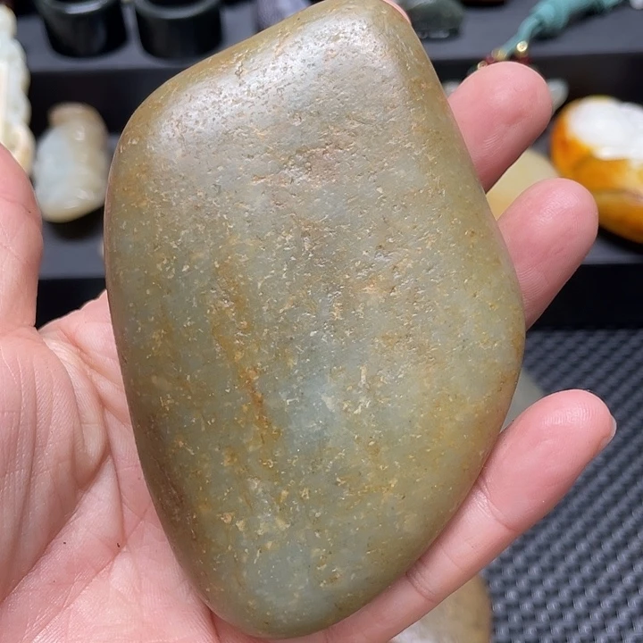 和田玉（糖玉）未镶嵌挂件