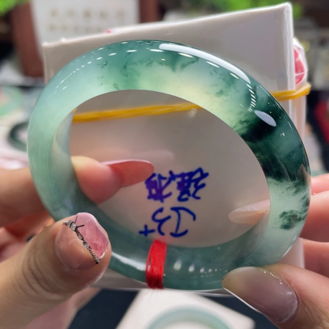 翡翠未镶嵌手镯25号 53.3正圈冰底绿野仙踪