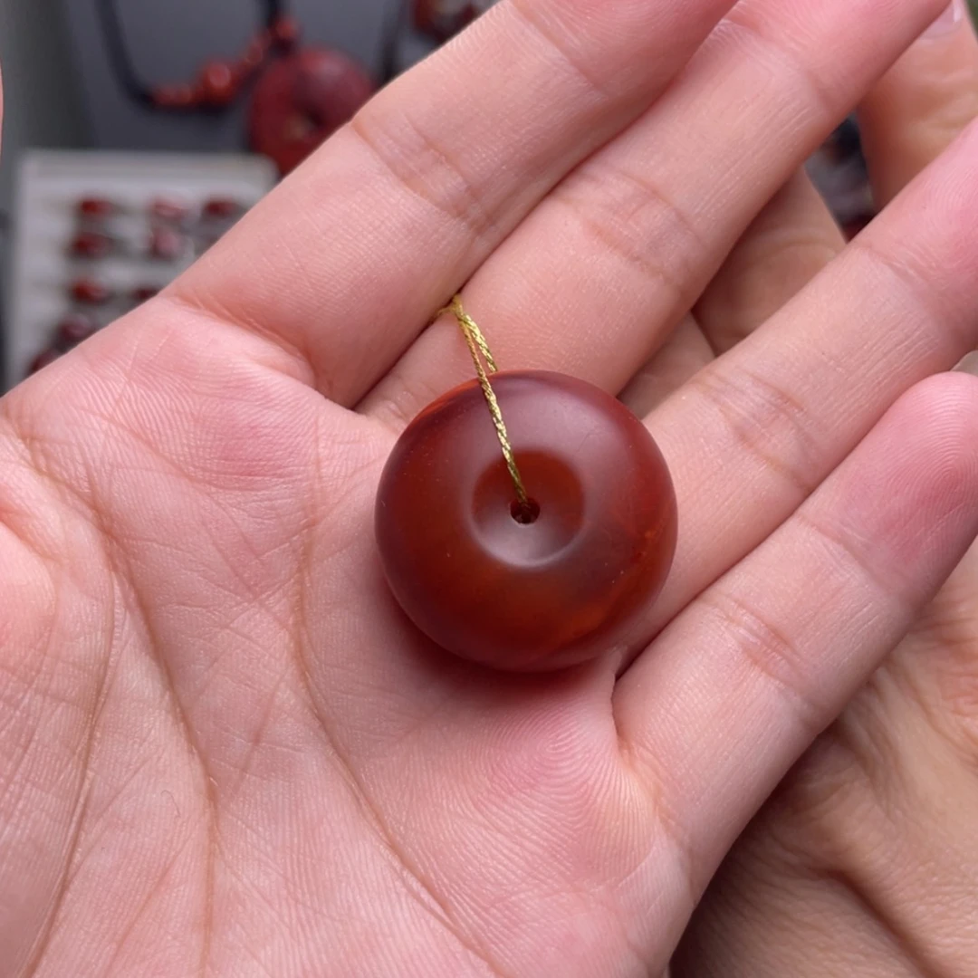 【闪购商品】南红玛瑙双色可带平安扣未镶嵌