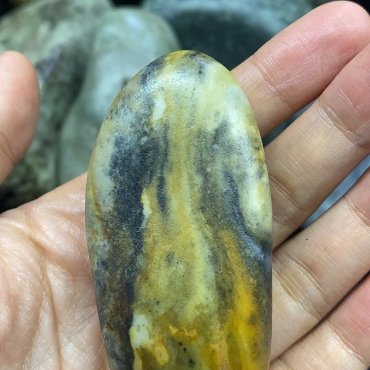 未镶嵌和田玉（糖玉）挂件