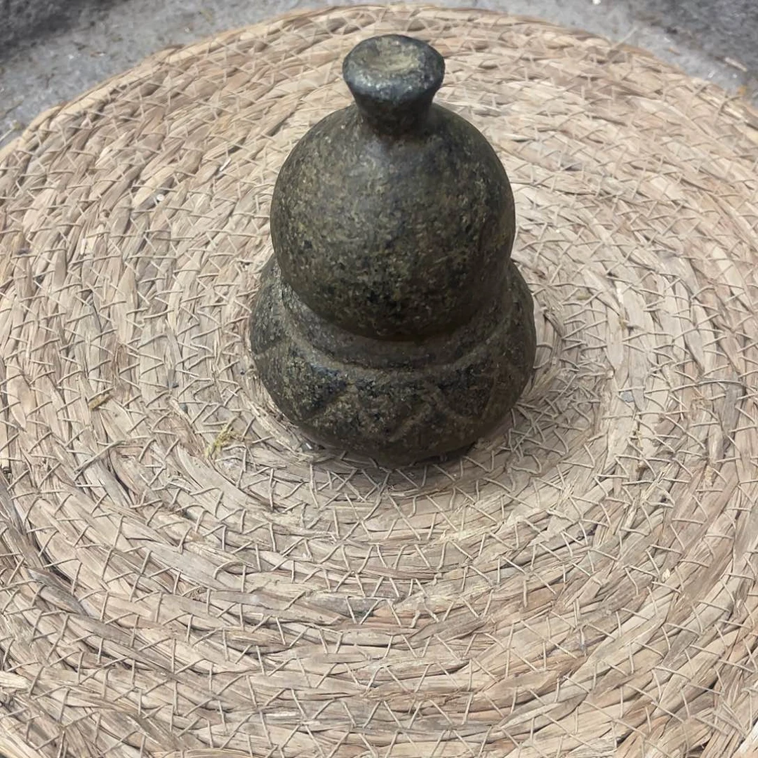 大****老挝石青石葫芦摆件很漂亮