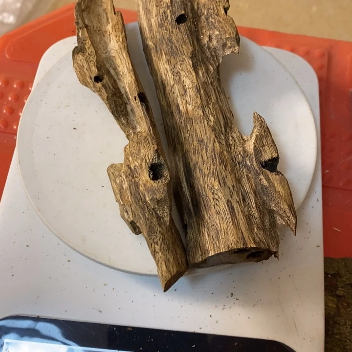 沉香沉香碎屑沉香原材料