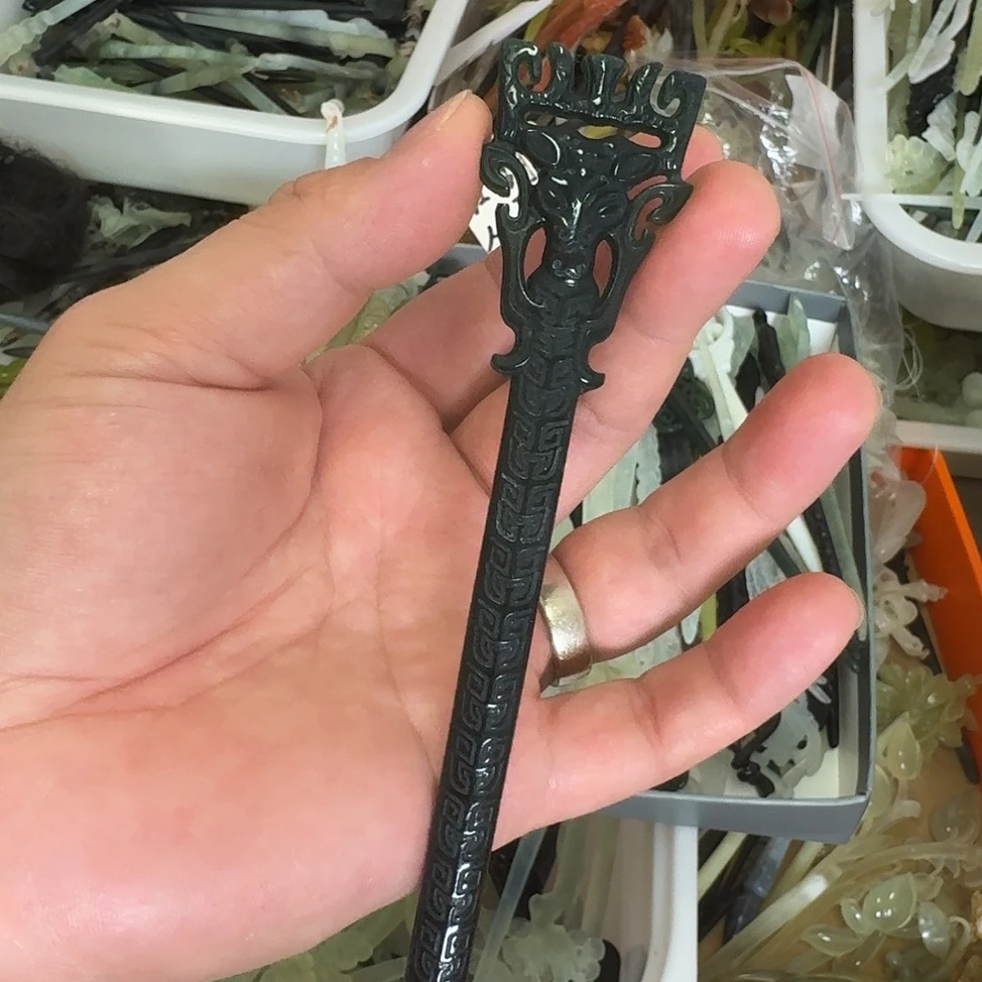 蛇纹石玉未镶嵌发饰